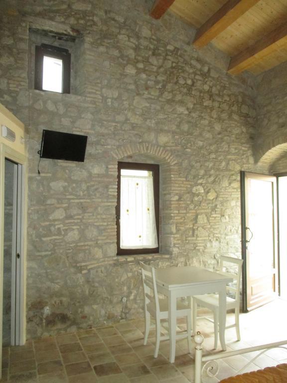 Residenza Sant'Antonio Hotel Deliceto Bagian luar foto